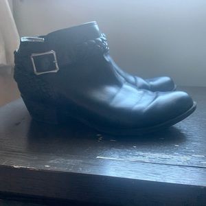 Lifestride Black Ankle Boots Size 7